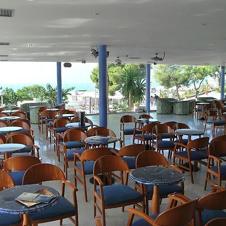 4r萨洛公园一号度假村 酒店 4*